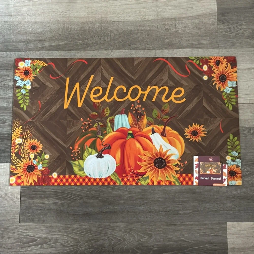 NWT- Fall Harvest- WELCOME Doormat with Pumpkins and Sunflowers- 16x28